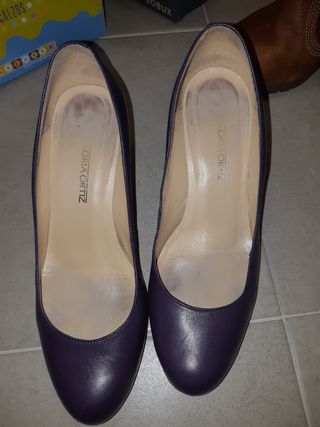 Zapatos tacón Gloria Ortiz morados talla 38