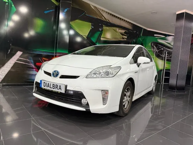Toyota Prius+ 2012