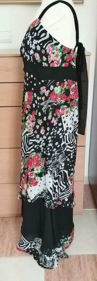 Vestido fiesta estampado floral  talla 42-44. 