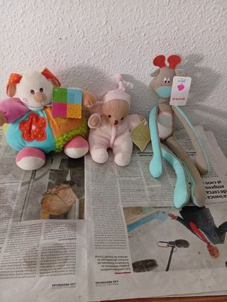 Pack 3 peluches bebé