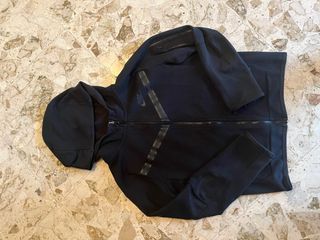 Felpa Nike Tech + T-shirt Hoodrich