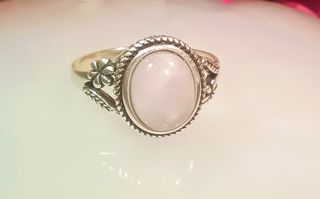 Anillo Plata Con Cuarzo Rosa Ovalado