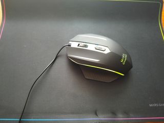 Ratón nuevo Mars Gaming 3200 DPI con  alfombrilla