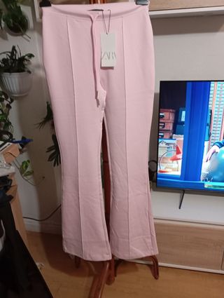 Pantalón flare Zara 