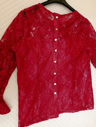 Camisa de encaje roja fucsia oscuro 
