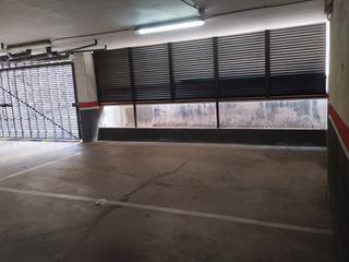 Plaza de parking en Parets del Vallés