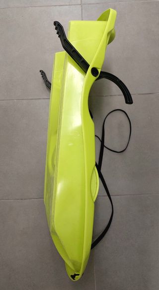 Trineo para nieve verde