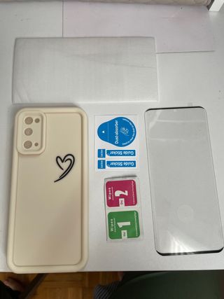 Funda y protector pantalla Galaxy S20
