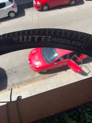 Cubierta WTB Riddler 700x37c Gravel