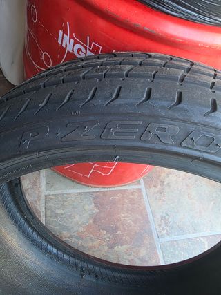 Neumático Pirelli P Zero