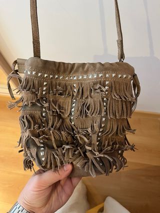Bolso Zara Piel Vuelta Tachuelas