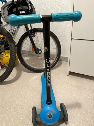 Patinete infantil azul