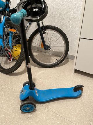 Patinete infantil azul