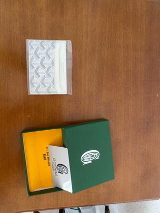 Tarjetero Goyard Blanco