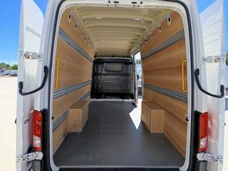 Volkswagen Crafter 2.0 L5H3 FURGON EXTRALARGO 140 