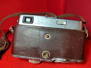 Cámara Fujica Plata y Marrón