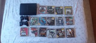 Consola PS3 + 12 Juegos y 2 Mandos