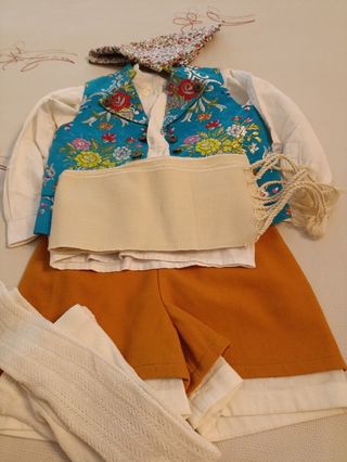 Traje de Fallero Niño Multicolor. Talla de 2-4 año