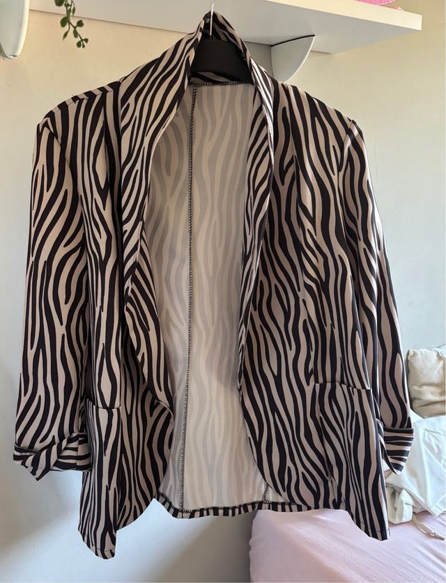 Blazer estampado cebra