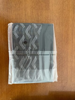 Tarjetero Goyard Negro