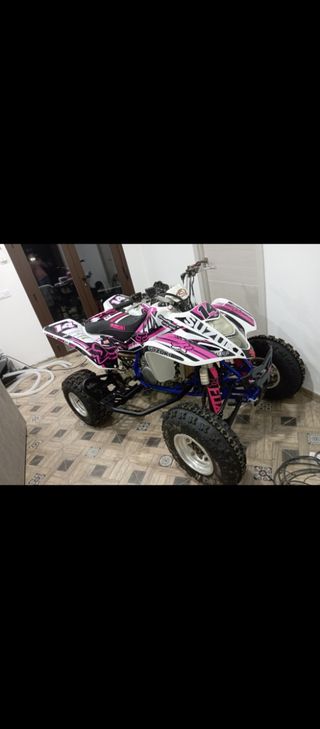 Quad Suzuki LTZ 400