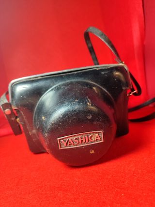 Yashica Lynx-14E Cámara Plata/Negra