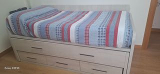 Cama nido blanca madera de 2metros por  90 