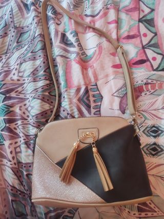 Bolso de mano beige, marrón y oro rosado