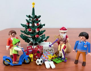 Playmobil 3931 Árbol Navidad y Santa Claus