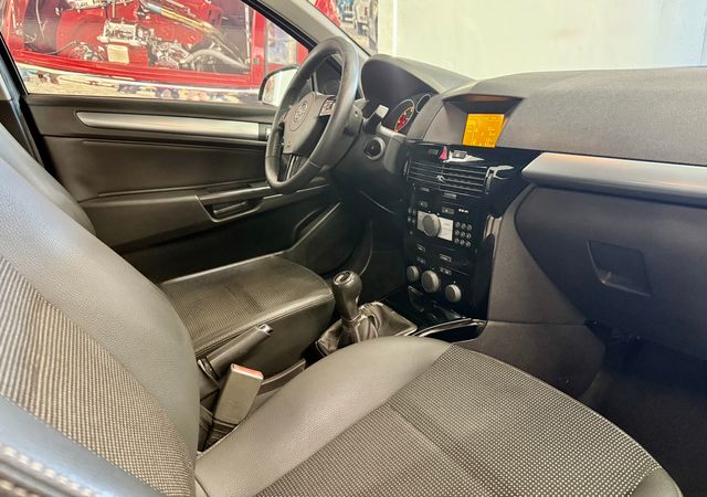 OPEL ASTRA 1.7 CDTI 110CV