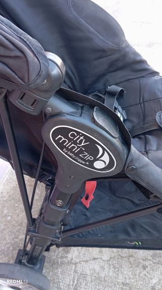  Silla de paseo City Mini Zip negro