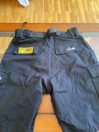 Pantalón corto Corteiz negro