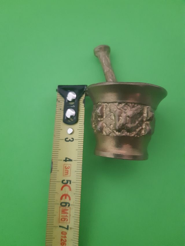 Mortero de Bronce Antiguo