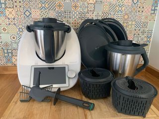 Thermomix TM6 en muy buen estado con otro vaso 