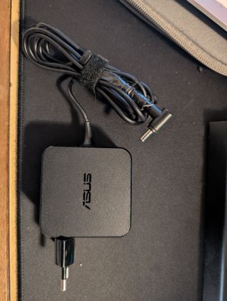 ASUS VivoBook F509JB Grigio