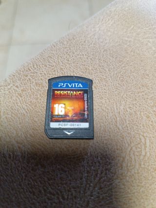 Juegos PS Vita: Resistance & FIFA 13