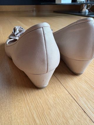 Zapatos Unisa Beige Talla 39