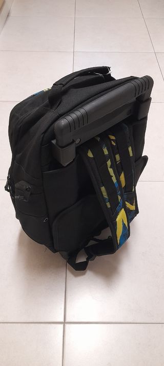Mochila escolar Quiksilver con carrito