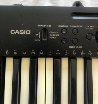 Piano Casio CTK-240