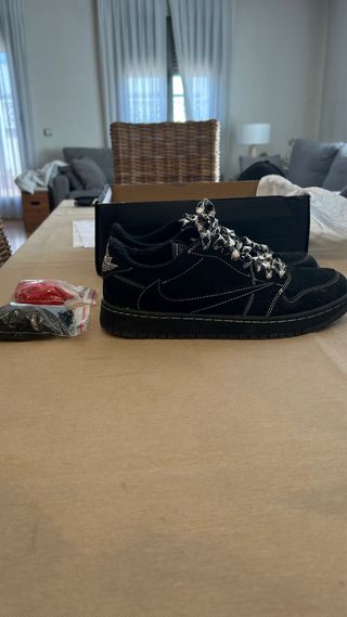 Zapatillas Jordan Travis Scott Negras