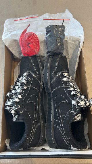 Zapatillas Jordan Travis Scott Negras