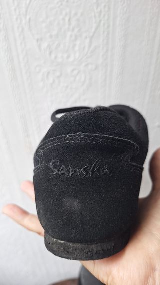 Zapatillas de tango negras. 