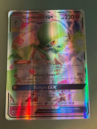 Carta Pokemon Gardevoir GX 93/147