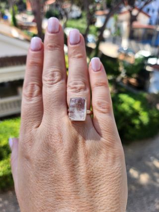 Anillo de Plata adaptable con piedra Piedra Luna.