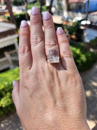 Anillo de Plata adaptable con piedra Piedra Luna.