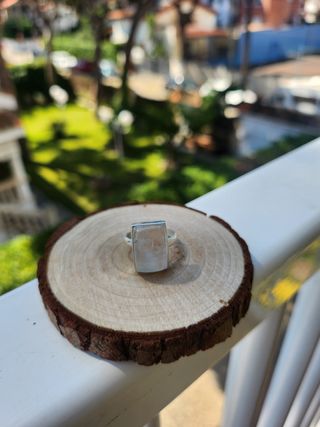 Anillo de Plata adaptable con piedra Piedra Luna.