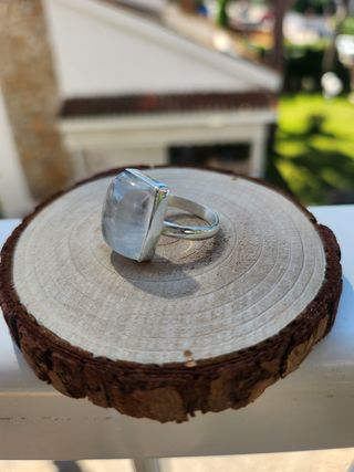 Anillo de Plata adaptable con piedra Piedra Luna.
