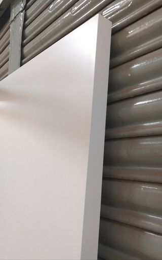 Puerta interior blanca