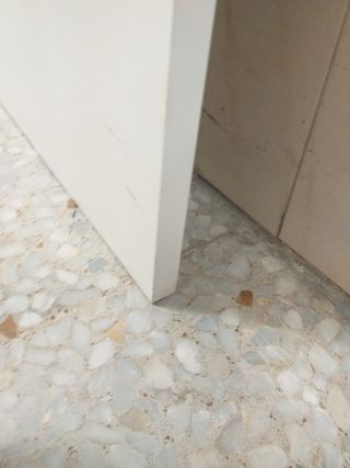 Puerta interior blanca