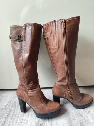 Botas Nero Giardini Marrón